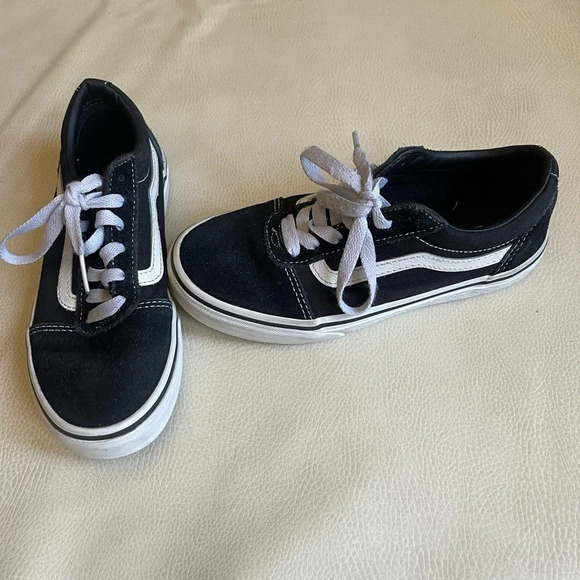 VANS Old Skool shoes - Picture 4 of 7